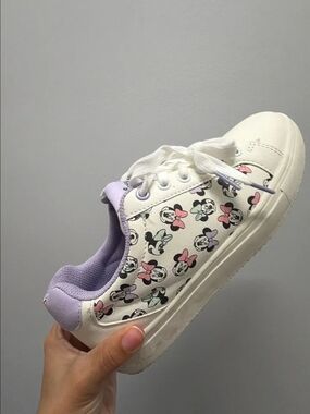 Disney White Sneakers with Lavender and Pastel Minnie Bow Print